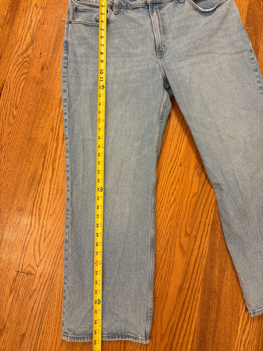 Abercrombie & Fitch Curve Love 90’s Relaxed Jeans| 16/33R - Picture 6 of 10